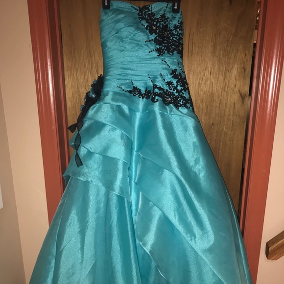 Blue Ball Gown - Picture 1 of 2